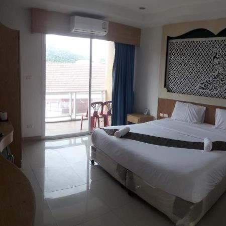 Red Sapphire Hotel Patong 外观 照片