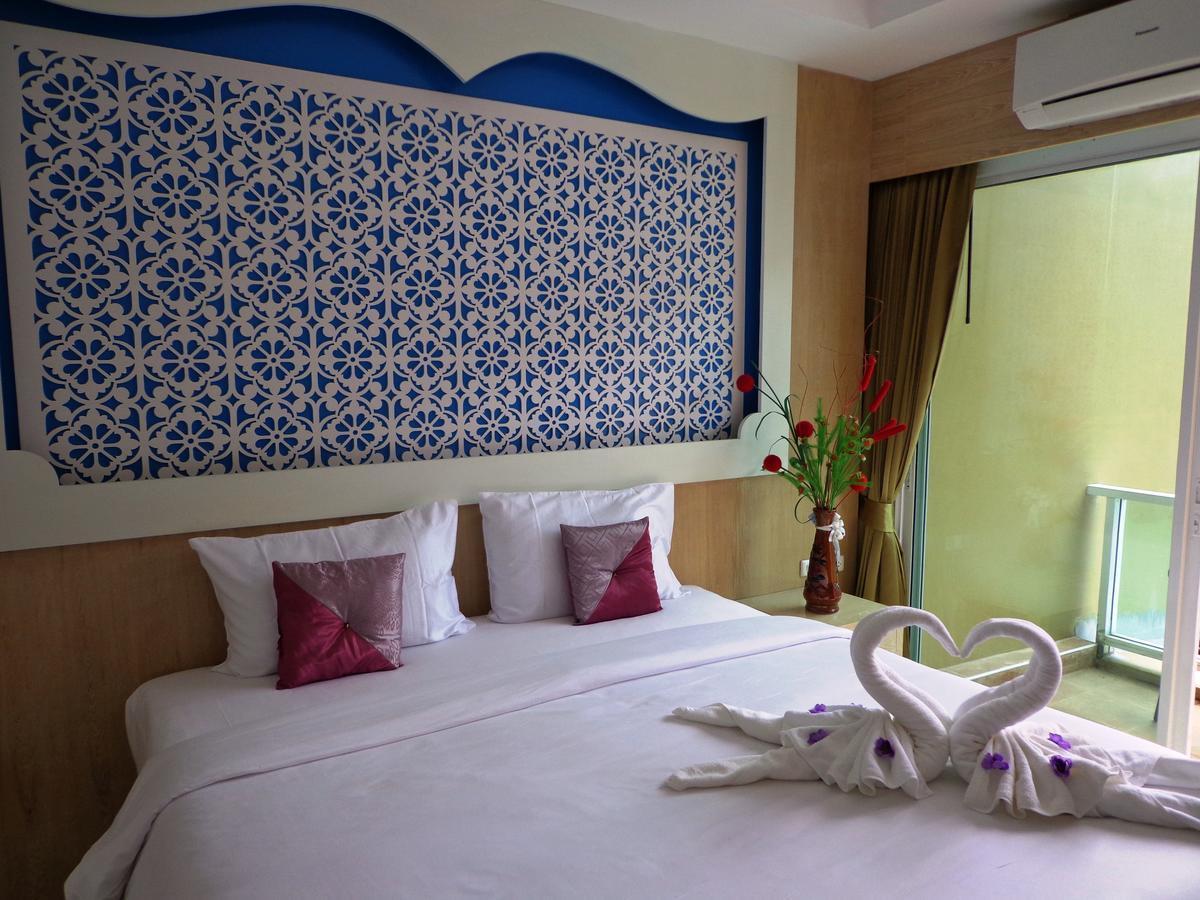 Red Sapphire Hotel Patong 外观 照片