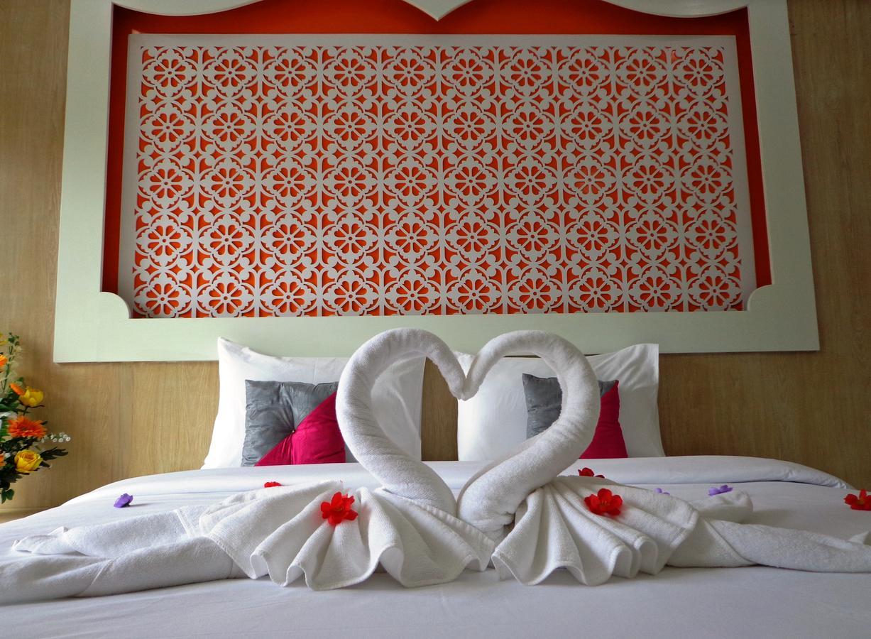 Red Sapphire Hotel Patong 外观 照片
