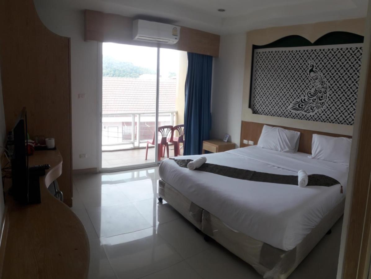 Red Sapphire Hotel Patong 外观 照片